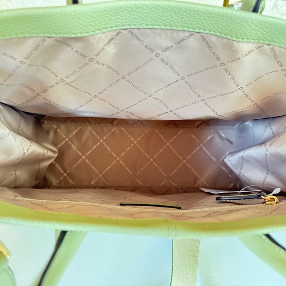 Michael Kors Mirella Medium East West Tote Satchel Shoulder Bag Light Sage - Picture 10 of 14